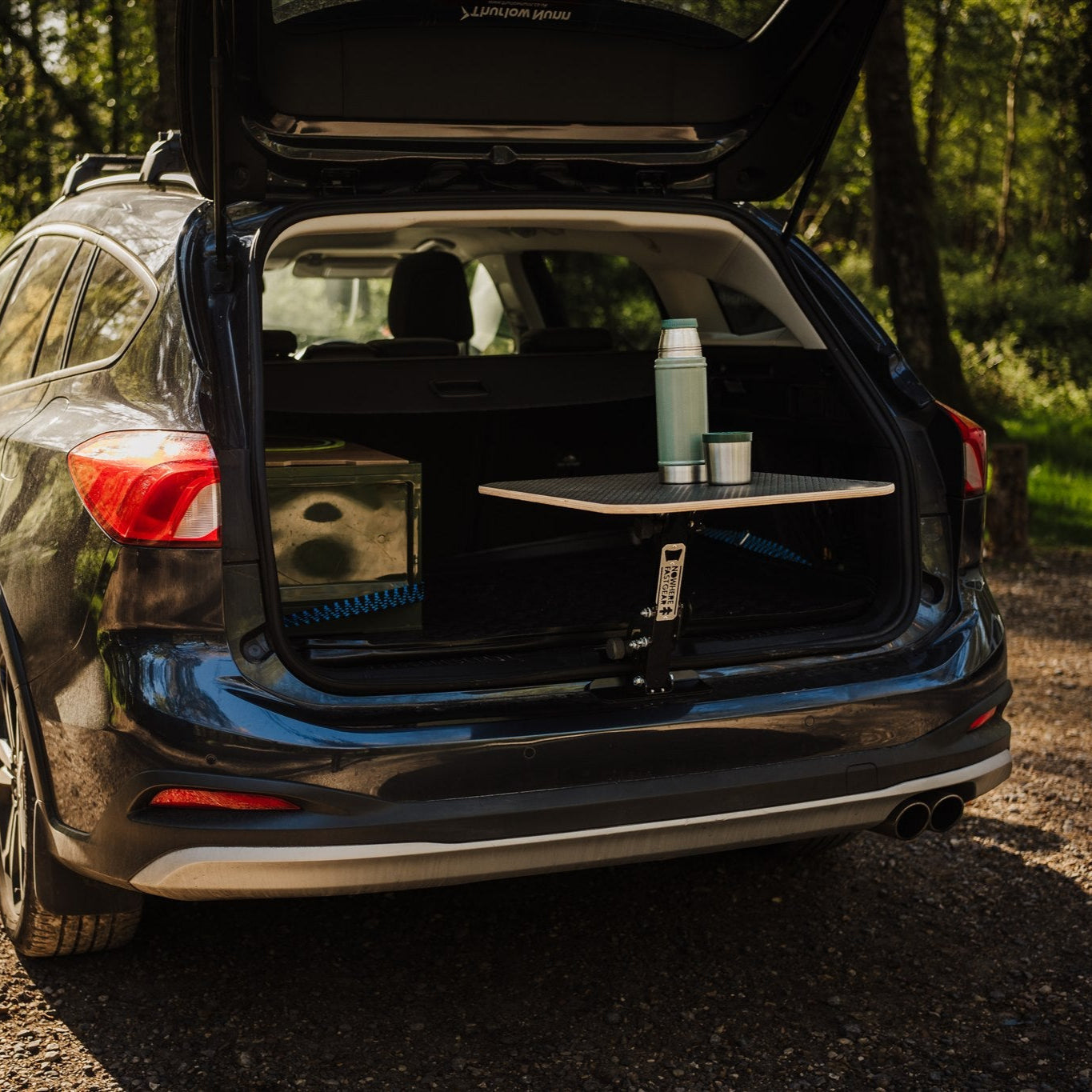 The Car Bar For SUV and Vans